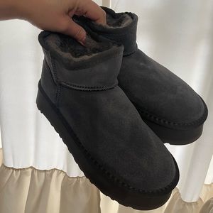 Platform boots